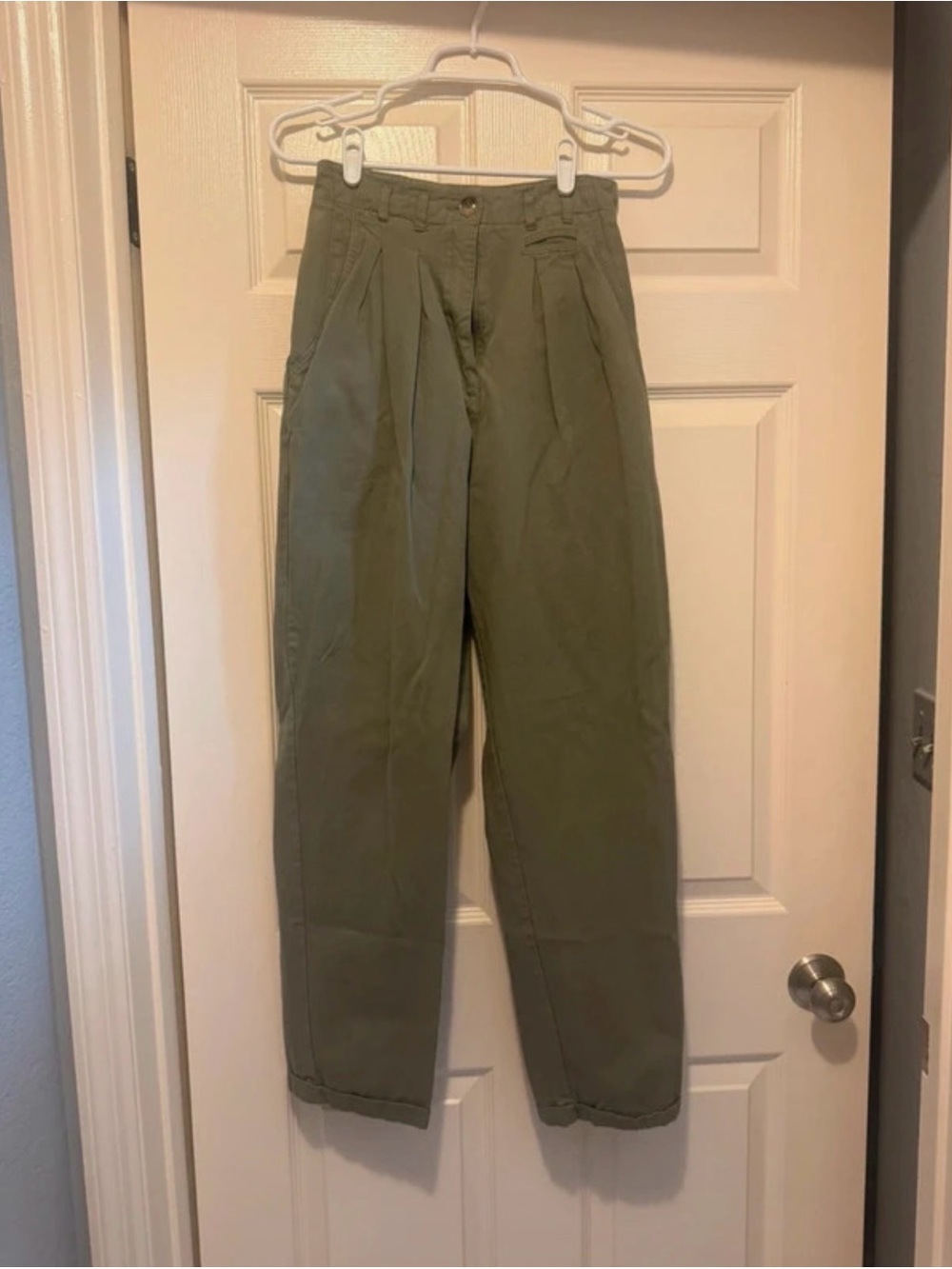 emory park Olive Green High-Rise Pleated Trousers